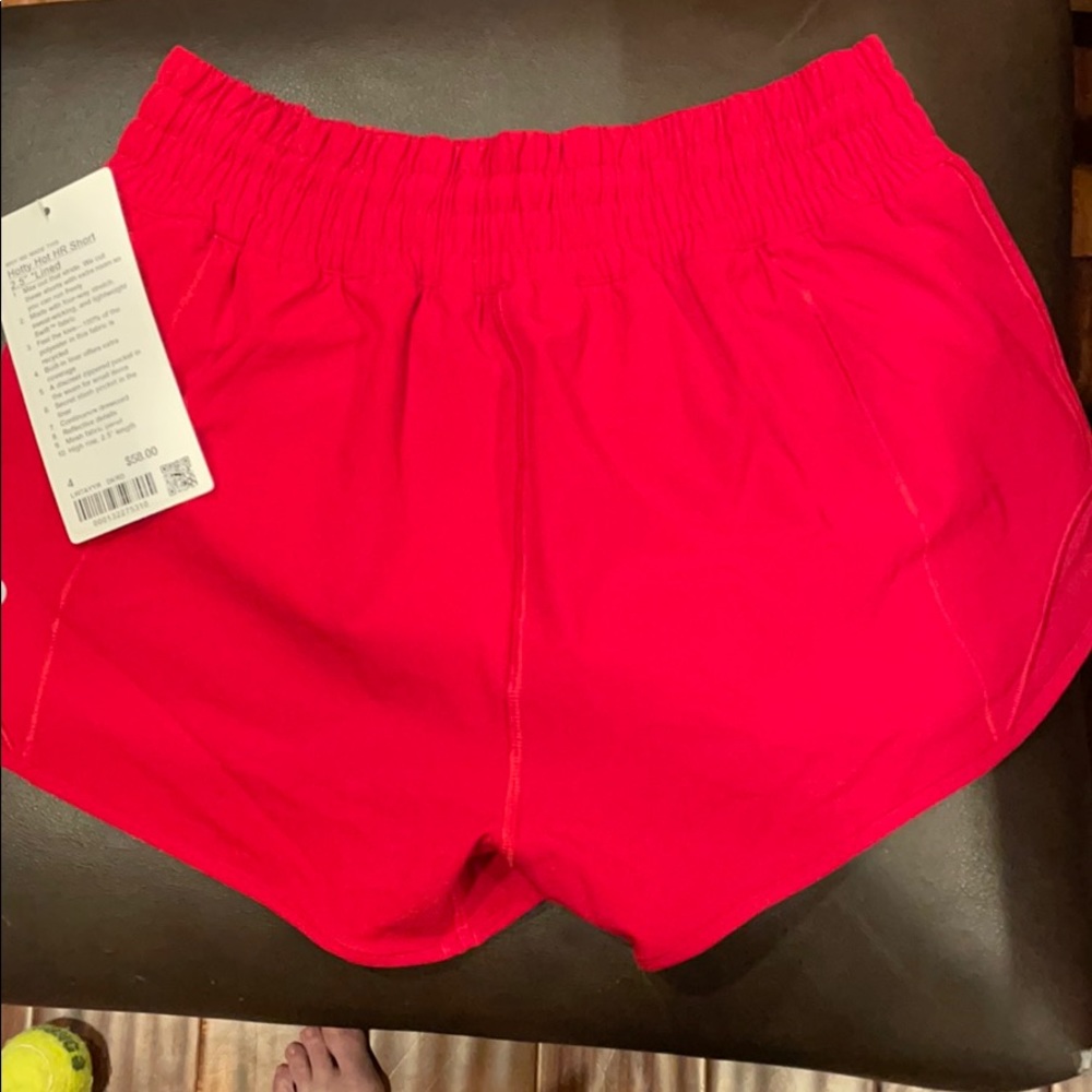 Lululemon Hotty Hot HR 2.5” Short * Dark Red